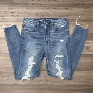 American Eagle Distressed Super High Rise Skinny